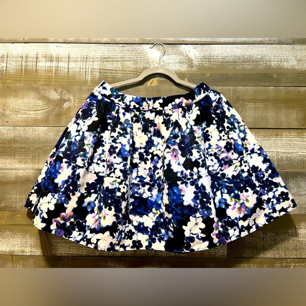EXPRESS floral skirt